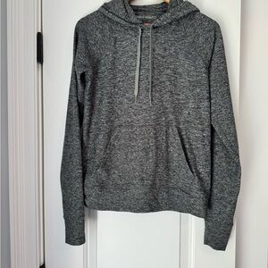 Outdoor Voices CloudKnit Hoodie in Heather Grey, size S